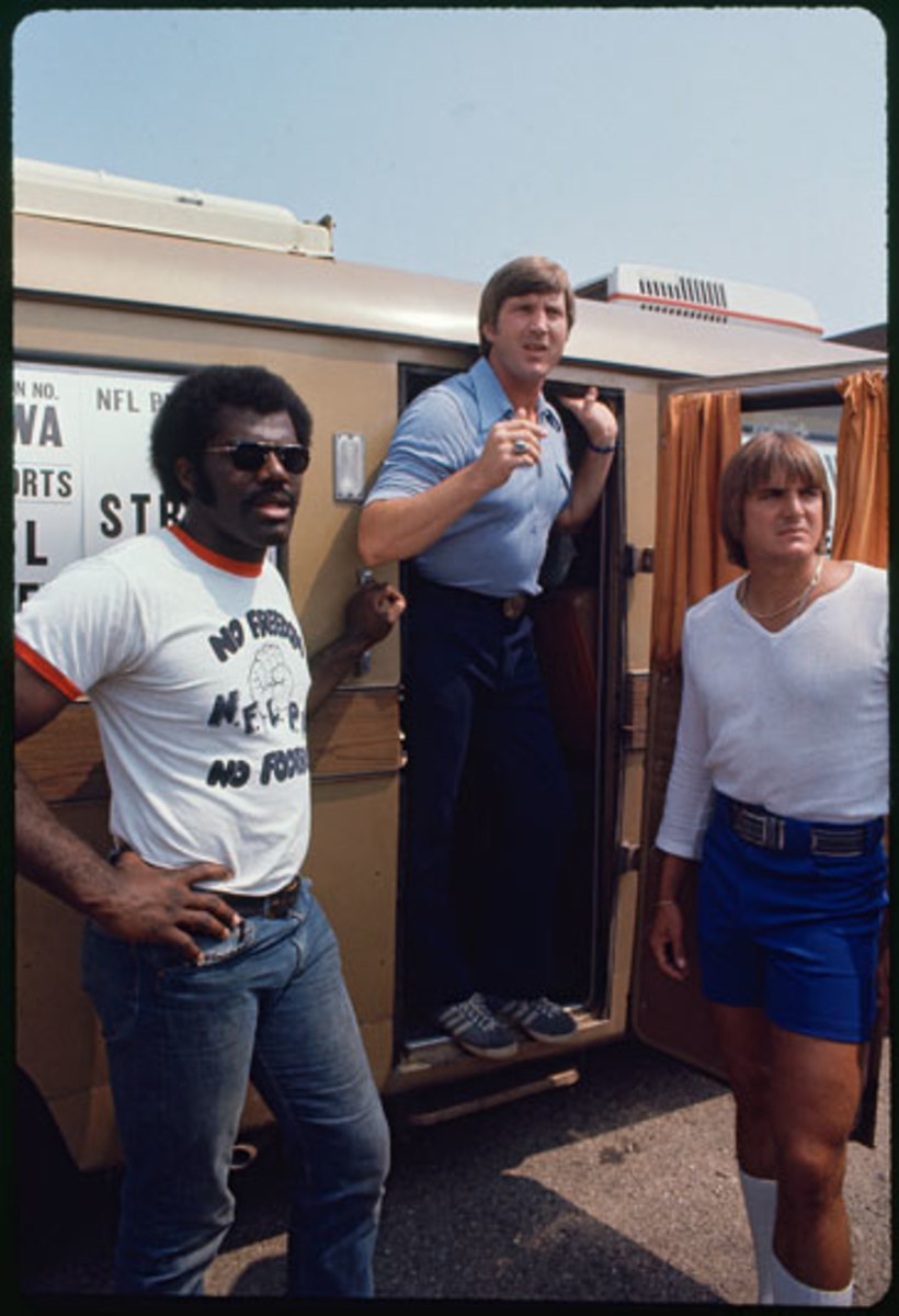 players-strike-1974-page-curry-pastorini-ji.jpg